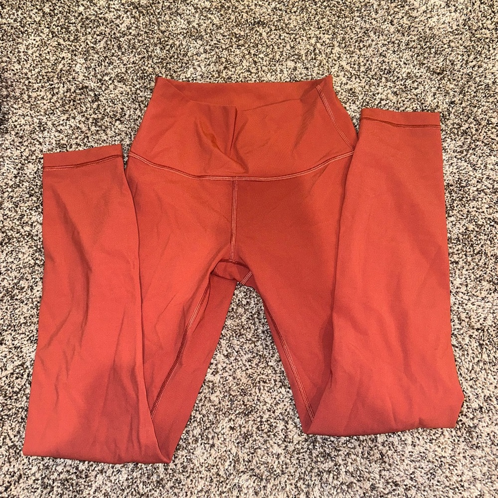 Winder under lululemon leggings